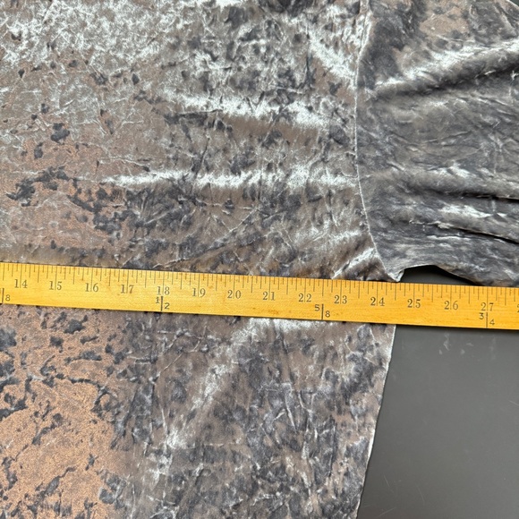 NWOT Adrianna Papell Gray Crushed Velvet Long Sleeve Sweatshirt‎ Top M - Picture 9 of 10